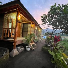 Herman Pondok Nyodok, hotel in Pawenang