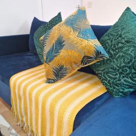 Lovely 2 Bed Heathrow and parking, hotel u gradu Feltham