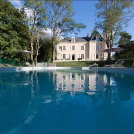 Le Château de Monciaux, hotel di Bourrou