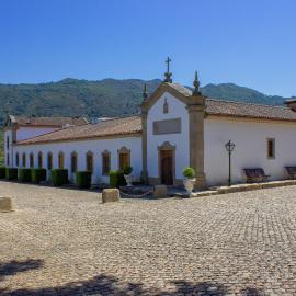 Hotel Rural Casa de Samaioes, hotel din Chaves