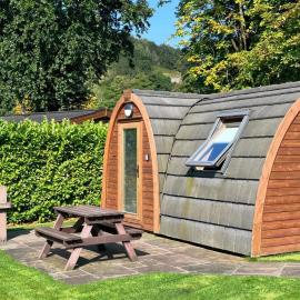 Lakeside Pods - pet free، فندق في أولدهام