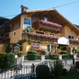 Haus Alpenglühn, Hotel in Abtenau
