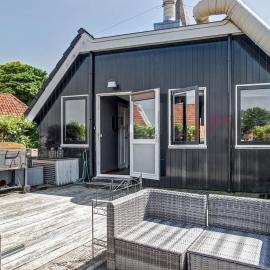 Bovenop 19, hotel a Hippolytushoef