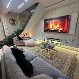 Luxury Central Cosy Villa – hotel w Susie