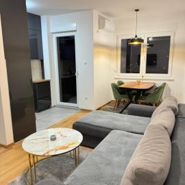 Banja Luka Comfort - Wifi & Parking, ξενοδοχείο στη Μπάνια Λούκα