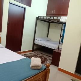 Sri Vasishta Homestays, hotel sa Theni