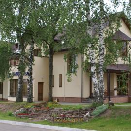Rudzupuķes, hotel a Svente