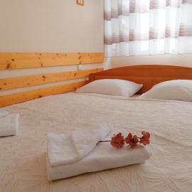 Gyöngy Apartman