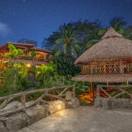Balu Retreat Center, hotel in Playa Junquillal