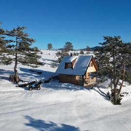 Cottage Vodice 2, Zlatibor، فندق في Dobroselica