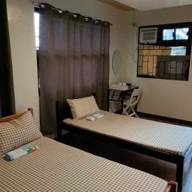 Elyn's Guesthouse - Three Transient Units in Davao City - Total 5 rooms, 3 t & b for exclusive use
