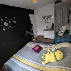 Nevers में, होटल Chambre privée avec espaces partagés chez la famille d'Anthony