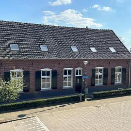 De Vier Jaargetijden, hotell i Gassel