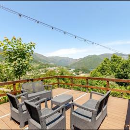Casa Soutinho - Gerês, hotel in Ventosa