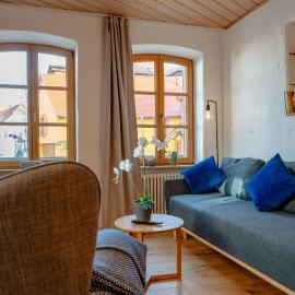 SCHLOSSBERG RESIDENCES - Design-Apartments im Herzen der Pfalz, hotel a Sankt Martin