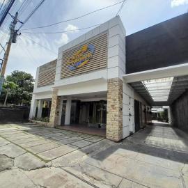 Cahya Nirwana Hotel Purwokerto, hotel in Purwokerto