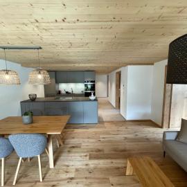 Bergblick Apartments - Weisshorn, хотел в Бриенц