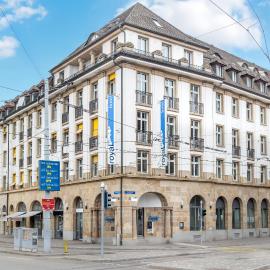 Royal Hotel - Urban Living, hótel í Basel