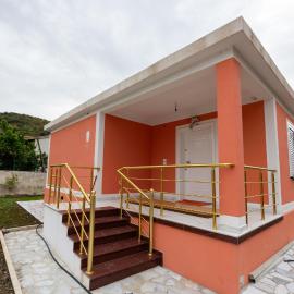 Villa Buganville, hotel in Orikum