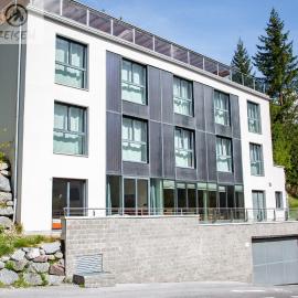Sporthotel Shanti: Sankt Anton am Arlberg şehrinde bir otel