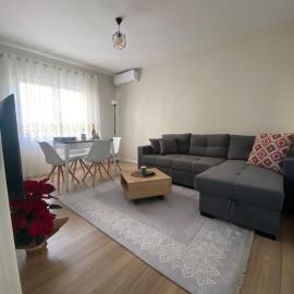 Emmas Place- Apartamenti modern por miqesor ne qender te Elbasanit