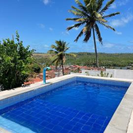 Casa alto de jequia com vista incrivel para lagoa com piscina, hotel in Jequia da Praia