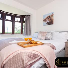 Spacious 3 bed, 2 min from A1, ξενοδοχείο στο Ντάραμ