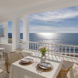 Oceanfront Mijas, hotel v destinácii Mijas Costa