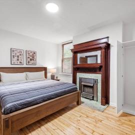 Oakland, Pittsburgh !B Stylish and Quiet Private Bedroom with Shared Bathroom, hotel in Pittsburgh