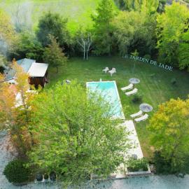 Le jardin de Jade, hotel u gradu 'Bédarrides'