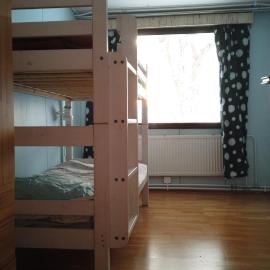 Backpackers hostel Ounasvaara private room 2, hotel u gradu Rovanijemi