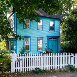 The Blue House in Bucks County, PA, hotell i Riegelsville