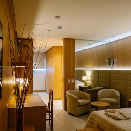 Plaza Paradiso by Camberland, hotel di Chacras de Coria