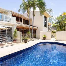 Ballater 2, hotel a Noosa Heads