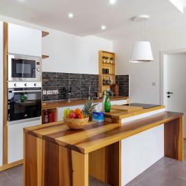Elegant 2BR Apartment close to Beach and Paceville