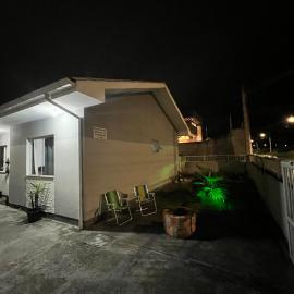 Hostel Maravilha, hotel u gradu 'Palhoça'