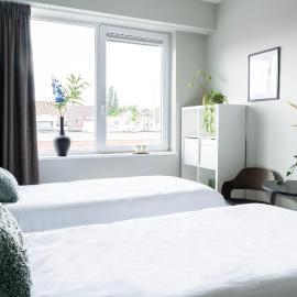 Bedroom, Airco, Free Parking & Private Bathroom