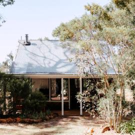Cottage 2 - The Row, Hotel in Forest Grove