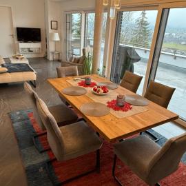 Ferienwohnung - Penthauswohnung Albblick, traumhafter Ausblick, ruhige Lage
