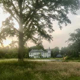 B&B Kasteel Den Tip, hotel in Arendonk