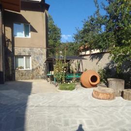 sadgeri 2018, hotel a Sadgeri