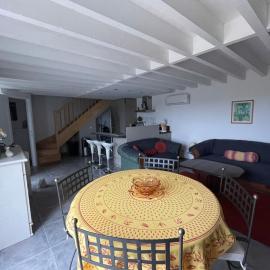 Domaine Le Puget, Résidence la découverte