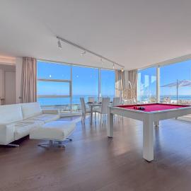 Luxury Penthouse - Private Parking and Beach by Host Hero