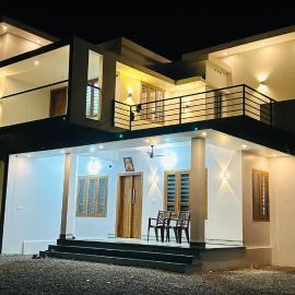 Grace Villa Homestay, Cherupuzha, hotel en Peringom