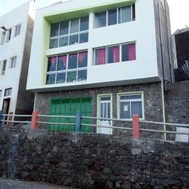 Santos Medina, hotell i Ribeira Grande