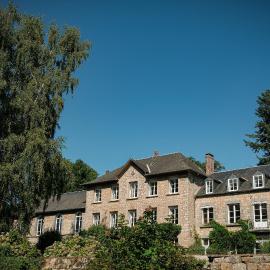 Chateau de Vaudezert And The Gate House, hotel a Juvigny-sous-Andaine