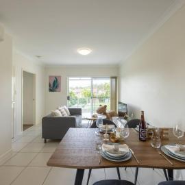Walk to everything Modern 2Beds Apt with Easy Access