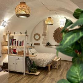 Apollonia suite