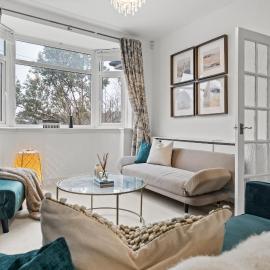 Cozy Willow-Hot Tub, Sleeps9, FreeParking, Netflix, hotel di Birmingham