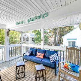 2 Mi to Boardwalk: Home w/ Deck in Bethany Beach!, Hotel in Bethany Beach